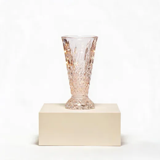 Carat style vase