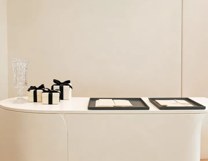 Gift concierge desk with crystal samples